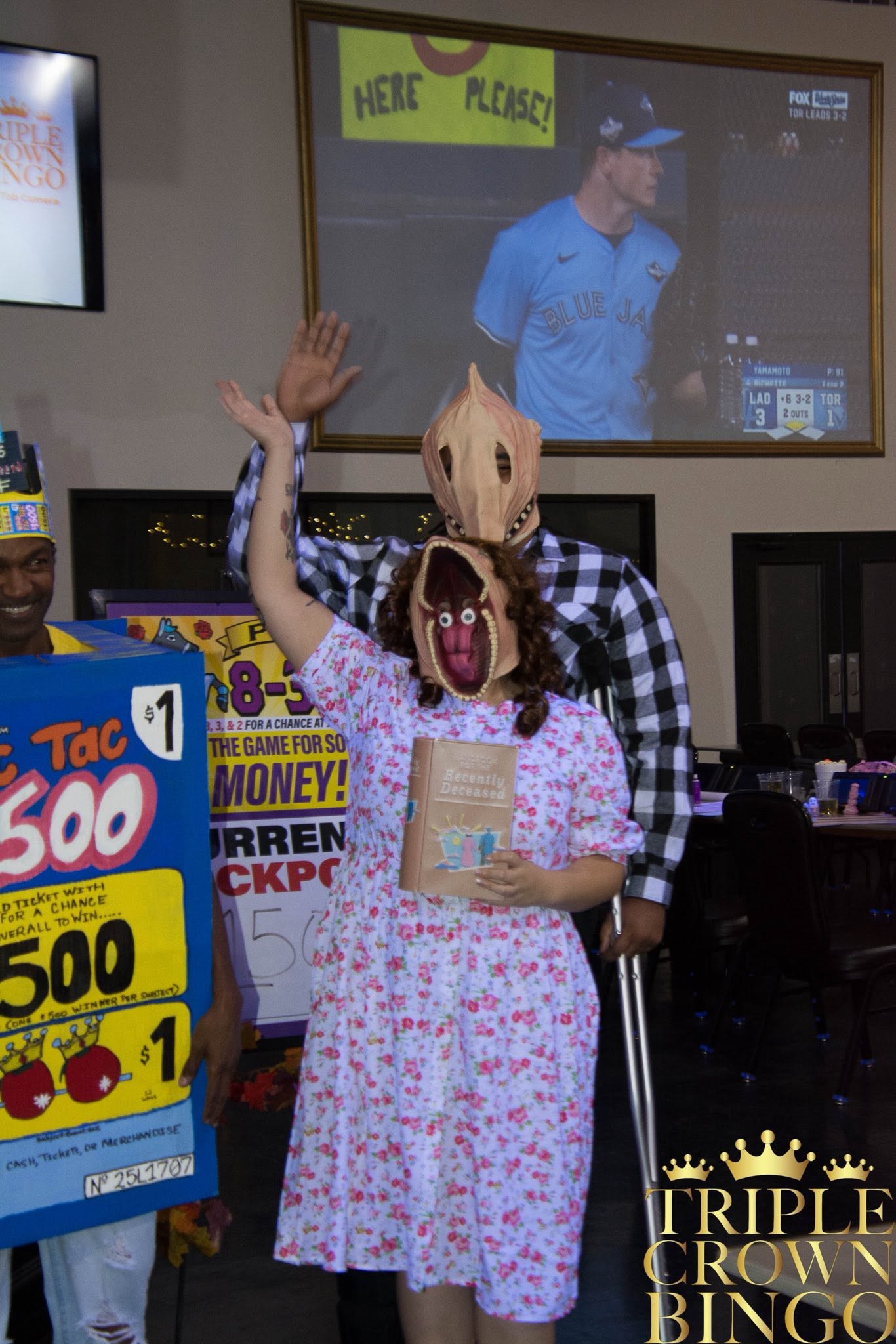 Group Bingo: Organizing a Fun Outing with Friends